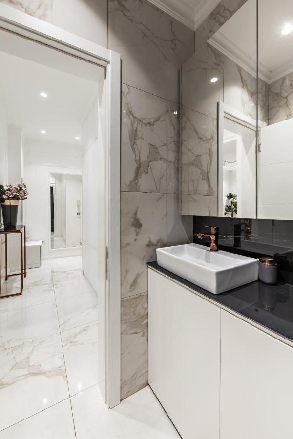 Max Central Apartment Белград Екстериор снимка