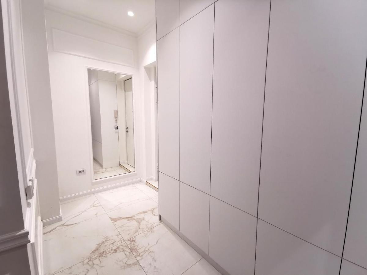 Max Central Apartment Белград Екстериор снимка