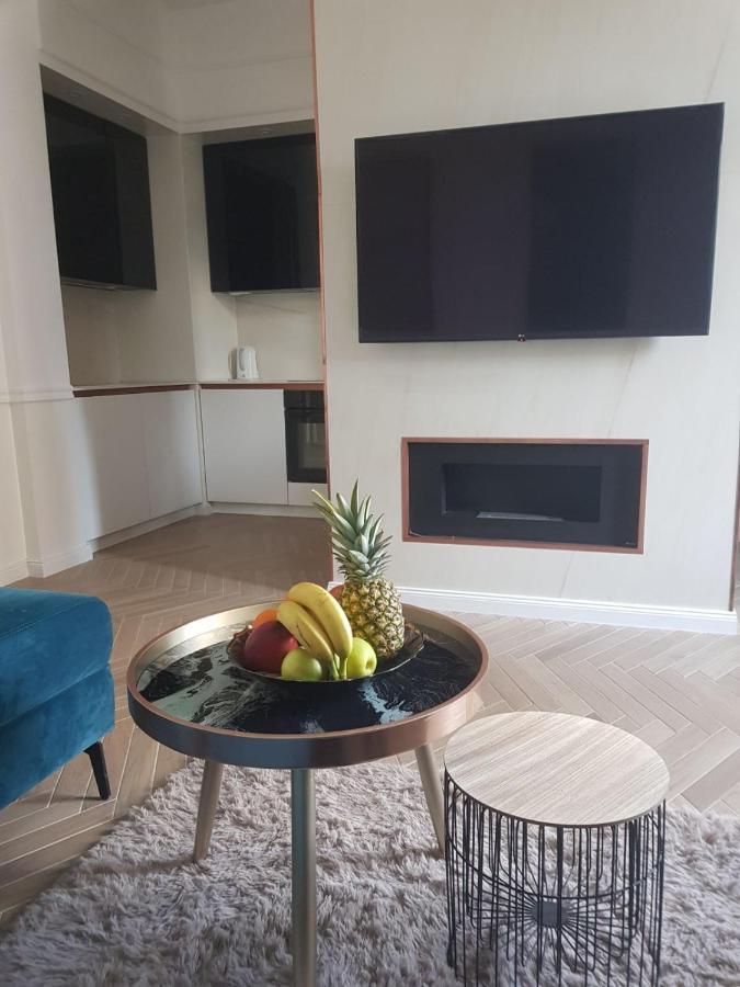 Max Central Apartment Белград Екстериор снимка